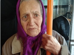Помогите найти родных: в Днепре 80-летняя женщина не помнит, где живет