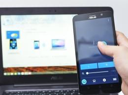 В Сети обнародованы рендеры нового смартфона-слайдера от Asus