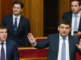 Какая зарплата у министров в Украине и за что они ее получают