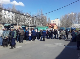 Одесские тепловики просят очередную дотацию из-за убытков - долг населения составляет 700 миллионов гривен