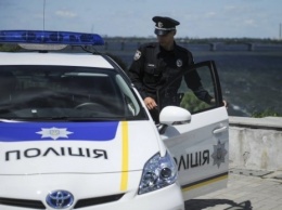В Запорожье полицейские гнались за "Тойотой" и совершили выстрел по автомобилю