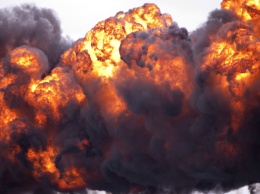 Мощный взрыв произошел на химзаводе: «массовая эвакуация»