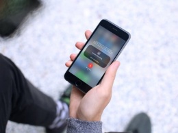 Пользователям iOS угрожают шпионские приложения, записывающие звонки