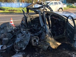 Сгоревший в Усть-Лабинском районе автомобиль попал на видео