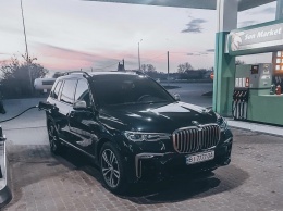 В Украине засняли новейший кроссовер BMW X7
