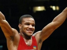 Жан Беленюк выиграл для Украины "золото" чемпионата Европы по борьбе в Бухаресте