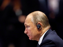 Путин рассмешил россиян новой внешностью: "Лицо поплыло после ботокса"