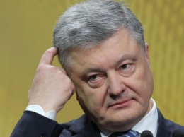 Порошенко проиграл дебаты пустой трибуне