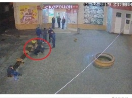 В сети появилось видео жестокой драки в Мелитополе