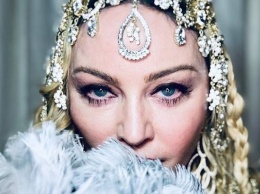 От невесты до проститутки: Мадонна представила новый провокационный сингл
