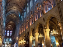 CNN: Почему Собор Парижской Богоматери так важен для католиков со всего мира?