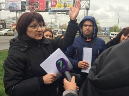 Завтра платной может стать стоянка в вашем дворе: одесситы в шоке от наглости "бизнесмена"