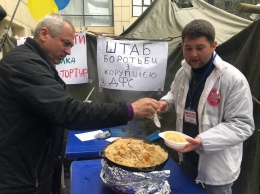 В Киеве второй день проходит протест у Госфискальной службы