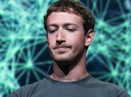 Главу Facebook обвинили в продаже личных данных пользователей