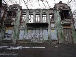 Исчезающий город: как разрушаются старинные дома Днепра (Фото)