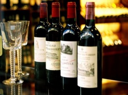 В Бордо сгорел склад вина, уничтожены 2 млн бутылок стоимостью $13 млн