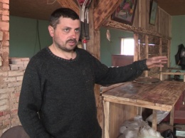 Фермер на Черниговщине устроил пекарню для туристов, чтобы спасти деревню