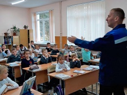 Сотрудники «Крымэнерго» провели уроки электробезопасности в школах республики
