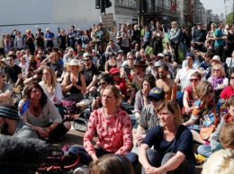 Экологические протесты в Британии: задержано свыше 700 человек
