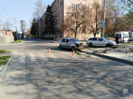 Крупная авария в Харькове: есть пострадавшие