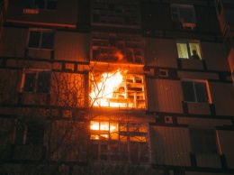 В Днепре в переулке Фестивальном горел многоэтажный дом