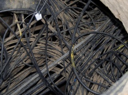В Марганце 30-летний мужчина попался на краже телефонного кабеля