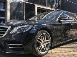 Чем больше, тем лучше: тест-драйв Mercedes-Benz S560 4MATIC