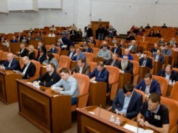 Горсовет Днепра призвала парламент ввести штрафы за самовольное вмешательство в сети ЖКХ