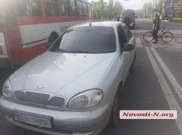 В Николаеве столкнулись маршрутка и «Ланос» - пострадала 8-летняя девочка