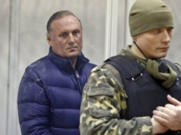 Суд продлил арест Ефремова до 22 июня
