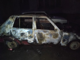 В Харькове сгорел автомобиль