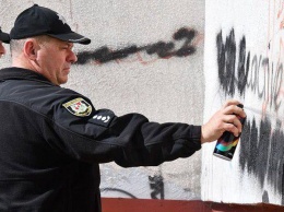Северодонецк, Лисичанск, Рубежное: полицейские и общественность борются с нарко-рекламой