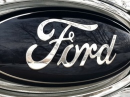 С начала года Ford потерял почти треть прибыли