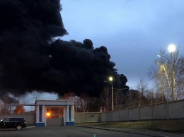 В российском Красноярске горит завод по производству баллистических ракет