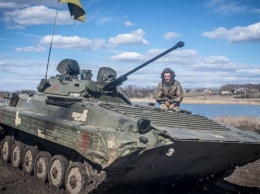 Военный эксперт назвал самые "горячие" места на Донбассе