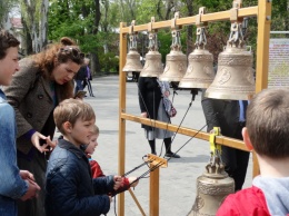 Православный квест и мини-колокольня: в Горсаду прошел фестиваль «Пасхальная радость»