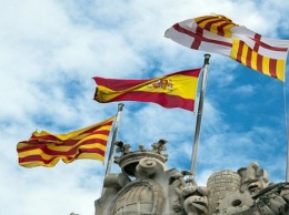 Выборы в Испании: арестованные каталонские лидеры прошли в парламент