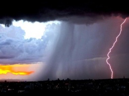 Криворожан предупредили об опасных и стихийных метеорологических явлениях