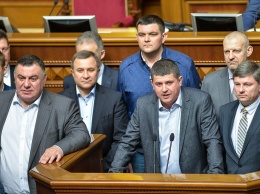 "Зажрался, жл*б!": депутатские доходы лишили украинцев сна, обидно до слез