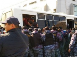 В Казахстане прошли массовые задержания на акциях за бойкот выборов