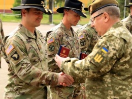 В Украину прибыли 130 американских военных