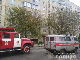 В Харькове мужчина выгнал на улицу несколько десятков соседей (фото)