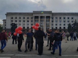 В Одессе на акции дня памяти начались стычки