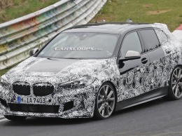 Фотошпионы рассекретили интерьер новой BMW 1 Series