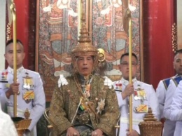 Король Таиланда взошел на трон