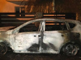 В Ровно сожгли авто, на котором ездит секретарь горсовета