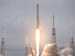 Зеленский предложил дату инаугурации, у Таиланда новый король, SpaceX запустила корабль к МКС: ТОП новостей дня