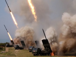 Как КНДР под руковдством Ким Чен Ына запускала новые управляемые ракеты: появились фото