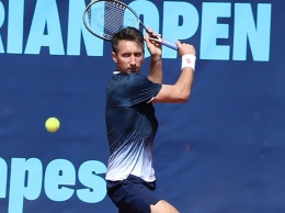 Украинец Стаховский уступил в финале теннисного турнира в Сеуле