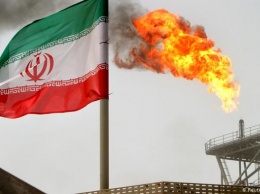 Иран пытается обойти нефтяное эмбарго США с помощью серого рынка